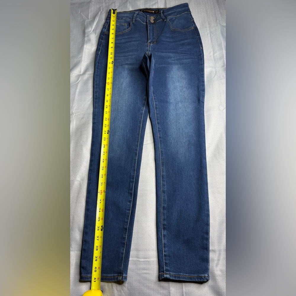 Dollhouse Dark Indigo Skinny Jeans NWOT